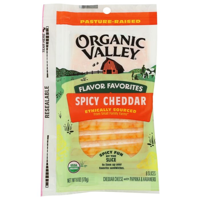 ORGANIC VALLEY: Flavor Favorites Spicy Cheddar Slices, 6 oz