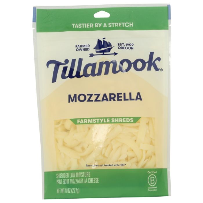 TILLAMOOK: Farmstyle Shreds Mozzarella Cheese, 8 oz