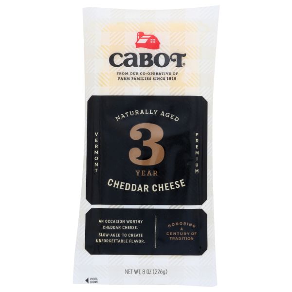CABOT: 3 Year Cheddar Cheese, 8 oz